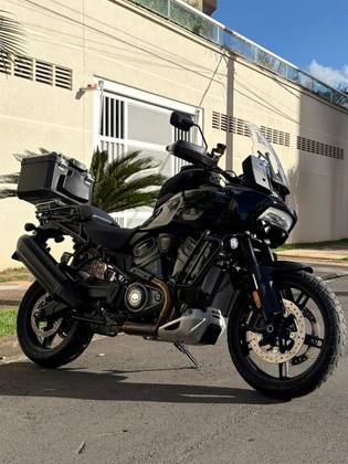 HARLEY-DAVIDSON PAN AMERICA 1250 S 